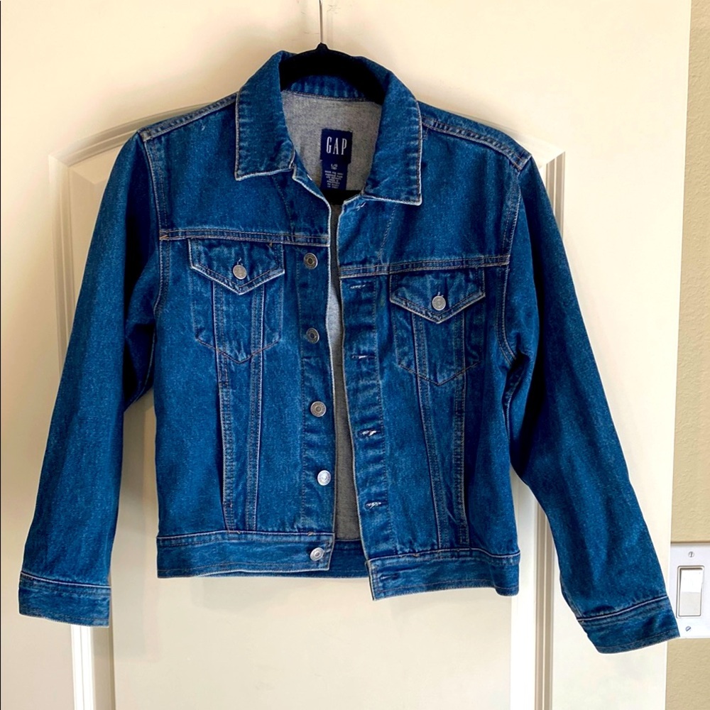 Gap denim jacket Size L (10)